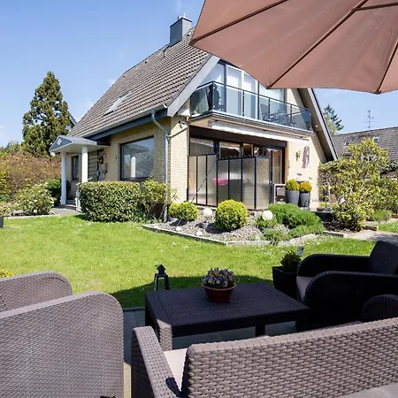 Bia55 Ferienwohnung Goldene Perle * Timmendorfer Strand